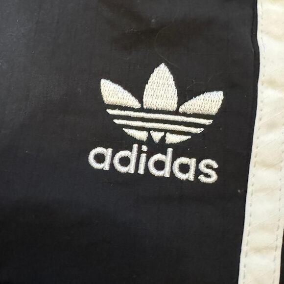 Black adidas tracks sweatpants - Picture 2 of 3
